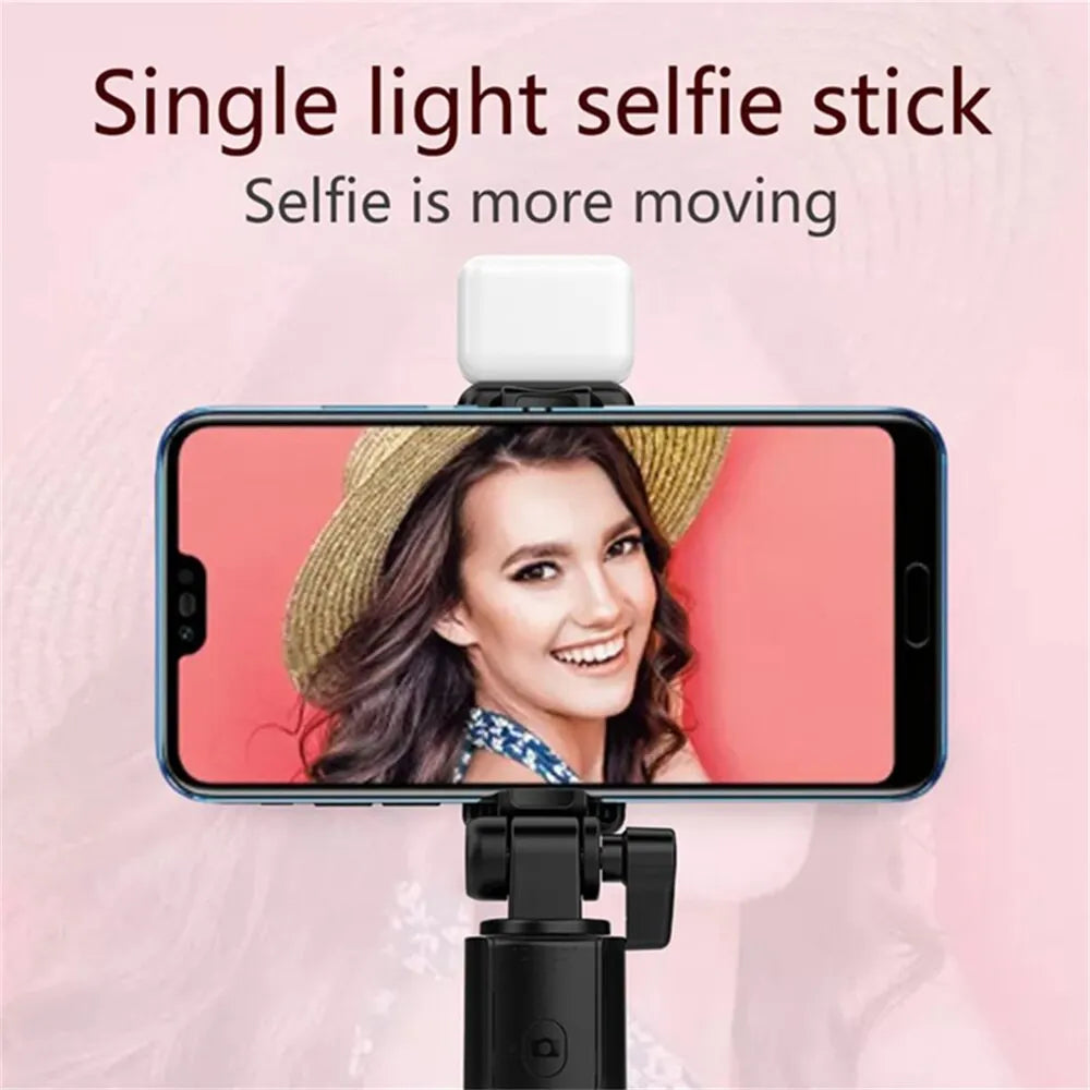 Perche Selfie Pro™ – Trépied Bluetooth avec Télécommande & Lumière